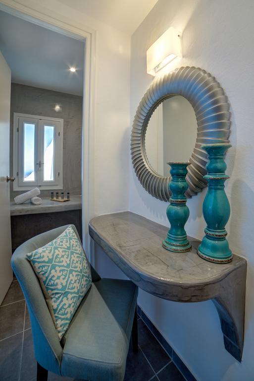 Remvi Suites Фиростефани Стая снимка